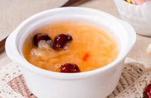 煮银耳，只剪碎是不够的，学会正确方法，20分钟出胶，汤汁更浓稠