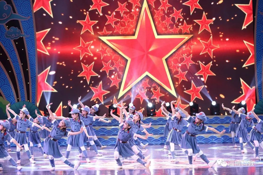 大幕拉開！2022跨年盛典開啟錄制！一起為孩子們加油！