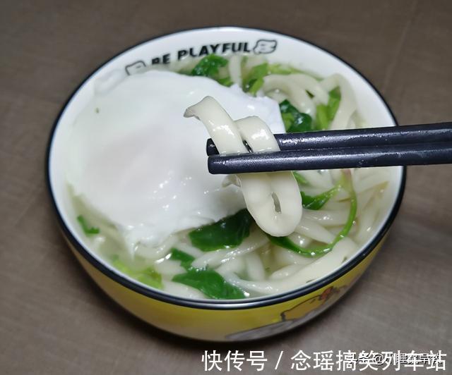 口感|家常手擀面好吃有窍门，多加一把豆面，面香浓郁，口感劲道又爽滑