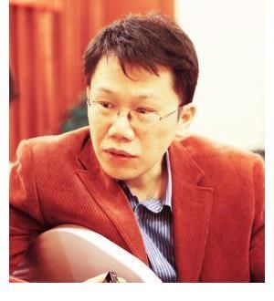 央视|体育“名嘴”洪钢:半路出家进央视,48岁还没有做爸爸