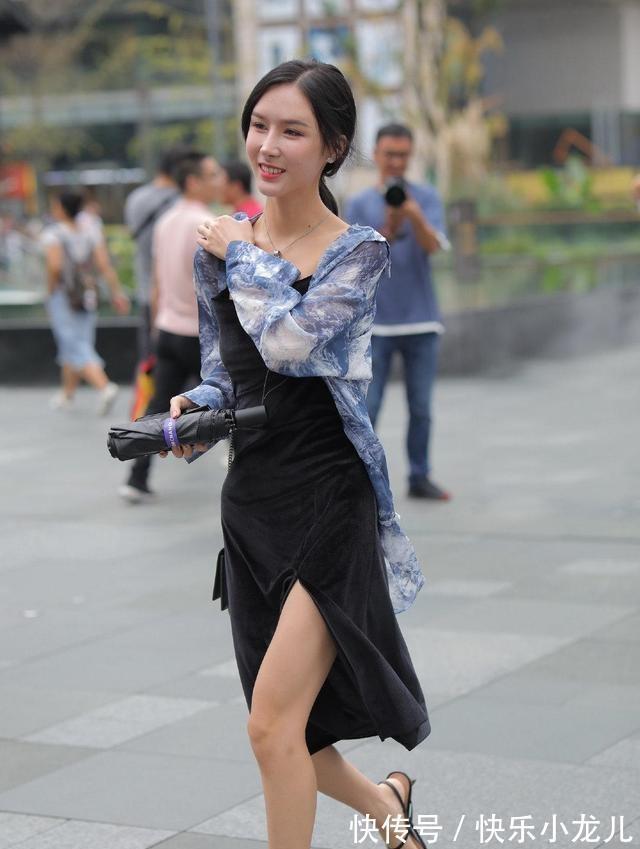 穿搭 舒适自在的连衣裙穿搭显得有品位,凸显气质让美腿修长,气质高贵