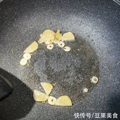 这道红烧黄花鱼，我一年四季都想吃