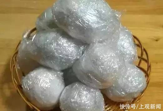 用保鲜膜腌咸鸭蛋？太奇妙了