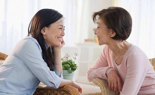 “最帅新娘”走红，婚礼就像拜把子，网友调侃：娶了个兄弟进门