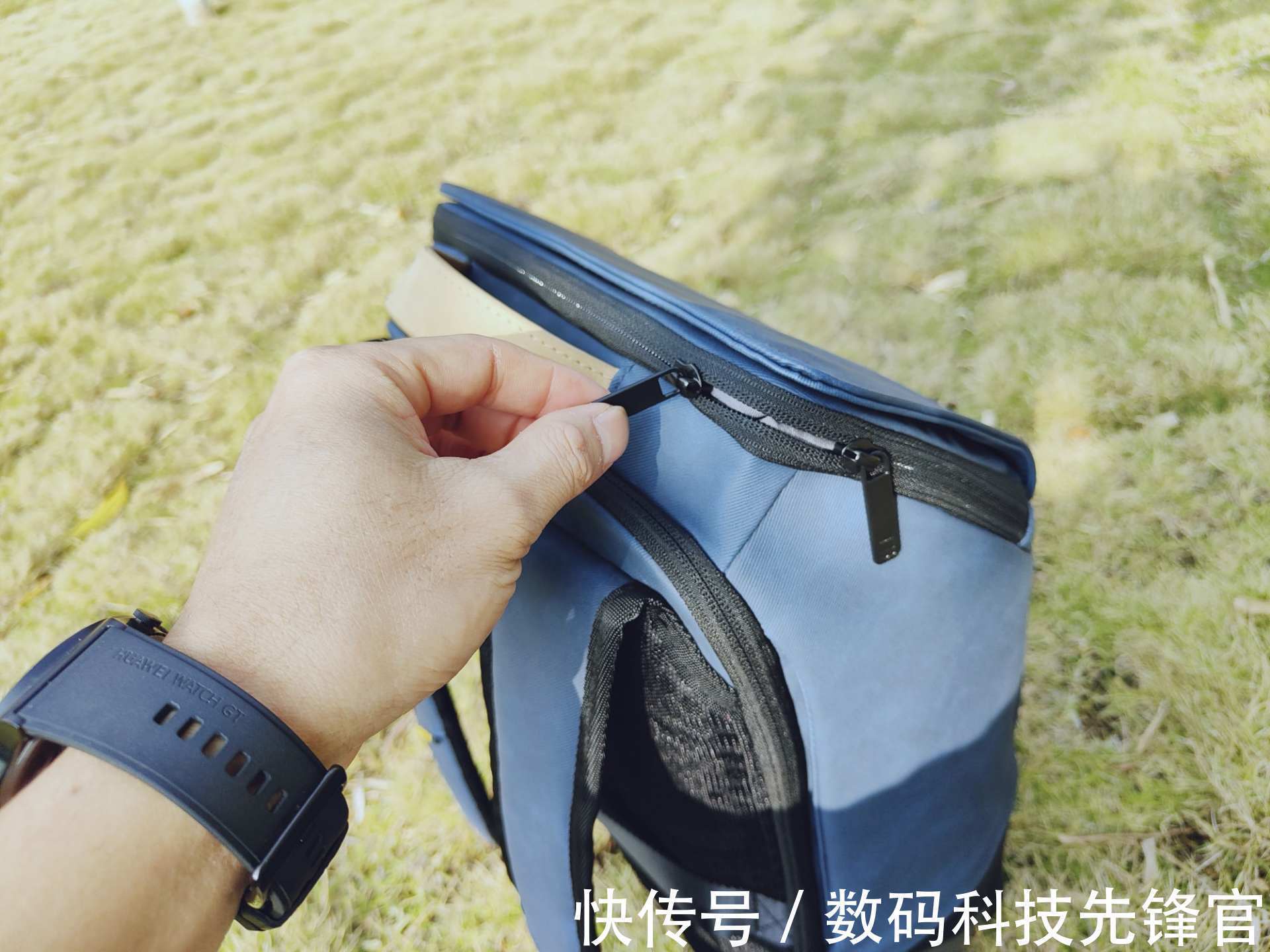 简约时尚 简约时尚,收纳包容乃大,用过最好用的双肩包