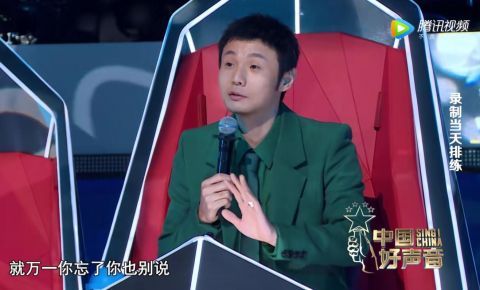 张露馨|李荣浩顶着被骂的风险教王靖雯投机取巧,结果对方不听话,太亏了