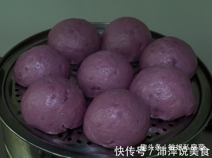 紫薯不做煎饼,教你做营养好吃的馒头,香软诱人,出锅孩子吃3个