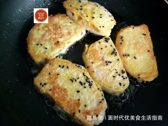剩馒头只要简单两步，就成就一份不简单的快手早餐！