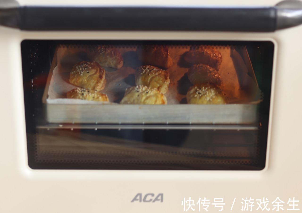 蛋挞皮不止能做蛋挞,加1个菠萝,做好吃的菠萝酥,简单美味