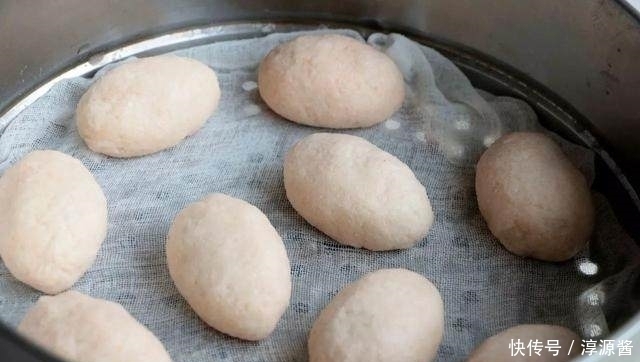 饺子|用土豆做了10个，一人吃了8个；营养超级全面，完爆任何一种吃法