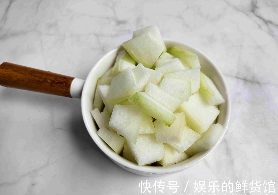 美白|秋季干燥，皮肤不好多喝这汤，滋润又美白，一周3次，皮肤更水灵