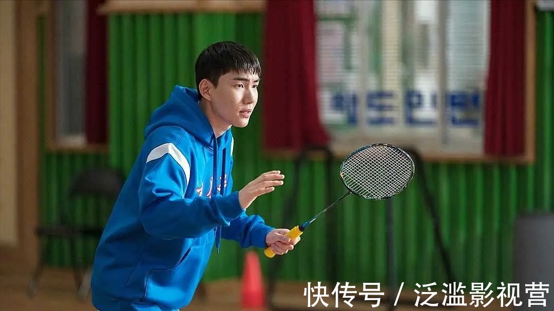 《羽球少年團》:阻絕社會現(xiàn)實,為青春喝彩的校園藩籬