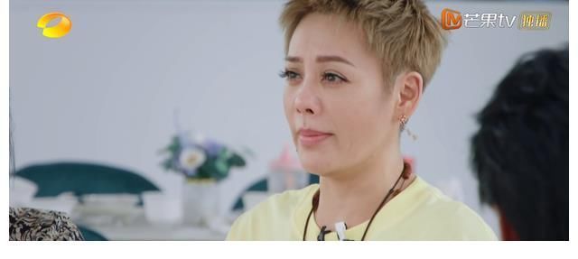 寧?kù)o|寧?kù)o不學(xué)做菜、最晚起床,無(wú)緣無(wú)故發(fā)脾氣,黃曉明反應(yīng)足夠得體了