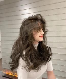 发量|超适合秋冬的发型来了,百搭不挑人,发量少的女孩也能驾驭!