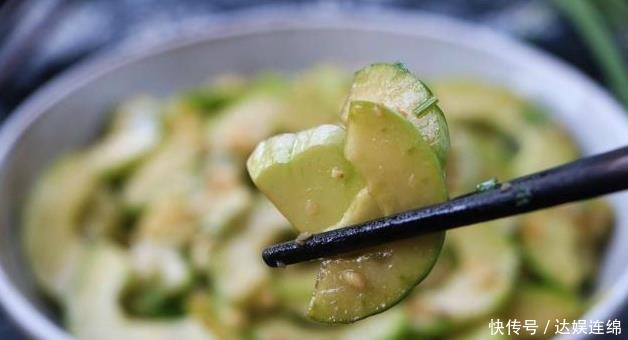 色斑|它是“天然美白液”,女性經(jīng)常吃,肌膚水嫩,淡化色斑,還能除煩