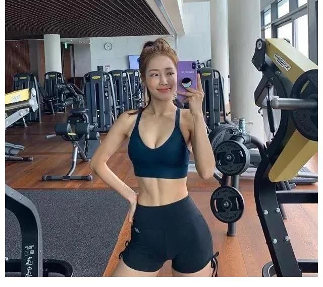 瑜伽女神|韩国“瑜伽女神”，姜贤京