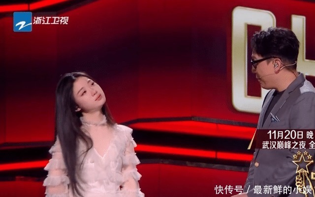 感冒|中国好声音单依纯演唱现场失误,专业评审票数为何仍然这么高
