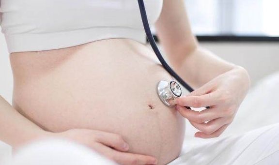 饮食习惯|怀孕期间，孕妈若有3种表现，或许胎儿发育较缓慢，早知道早改正