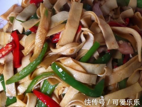 美容养颜|女性不想变老，多吃3种食物，美容养颜，补血抗衰，早吃早好