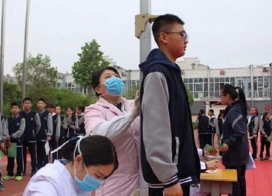 秋季|14岁男孩身高已有183公分,3种食物或是秋季“长高王”