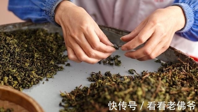 茶桌凡尔赛大法,教你一招好过年