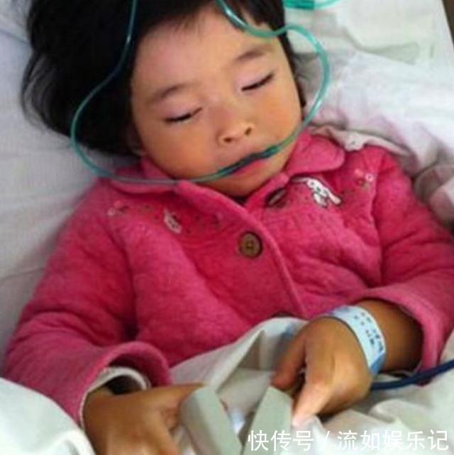 父母|3岁女儿经常干呕,医生花16个小时手术,肚里取出的异物让人后怕