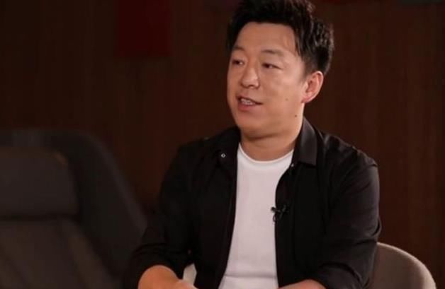 節(jié)目|陷害黃磊，黃渤拒絕合作：從頂流到墊底，知名導(dǎo)演現(xiàn)在后悔了嗎