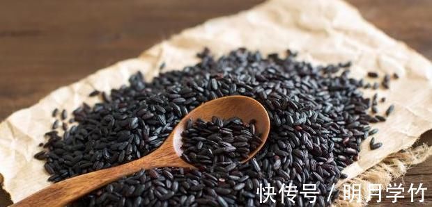 黑豆|这6种食物好比“安眠药”,经常失眠的人,每天来一点