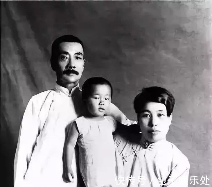 许广平#鲁迅56岁病逝,儿子周海婴仅8岁,留下一遗言成千古名作!