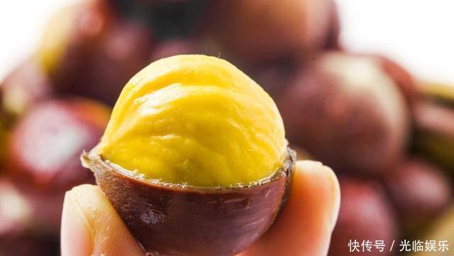 煮板栗时,什么水下锅很重要,很多人不懂,难怪板栗不容易去皮