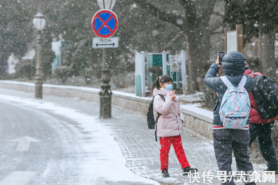 雪中海滨|雪中海滨，引人入胜