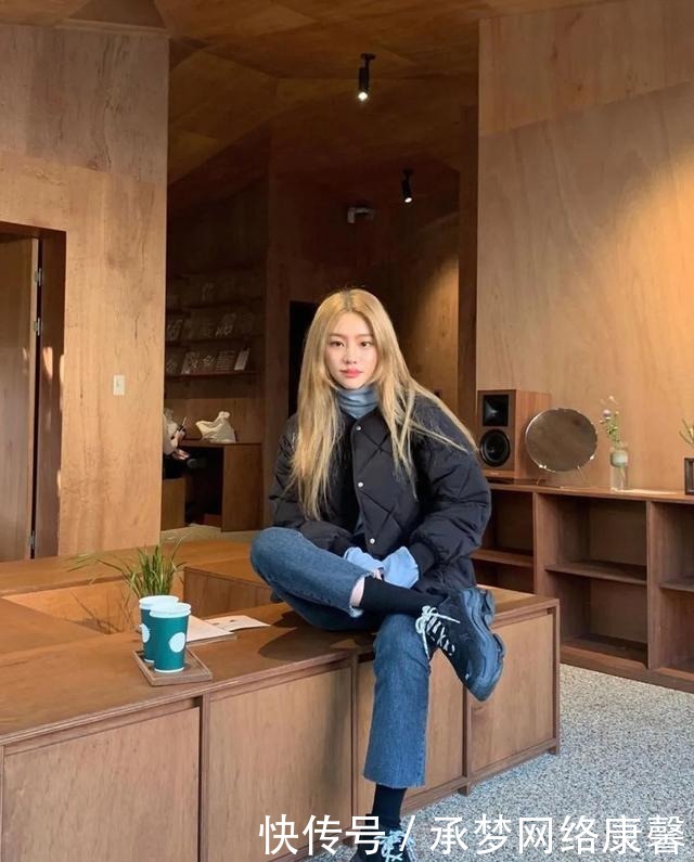 羽绒服|羽绒服 + 裙子 = 今冬巨流行搭配,保暖又显瘦!