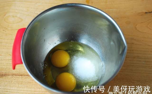 用锅也能做少油0卡蛋糕,好吃不胖,很简单,12分钟就出锅