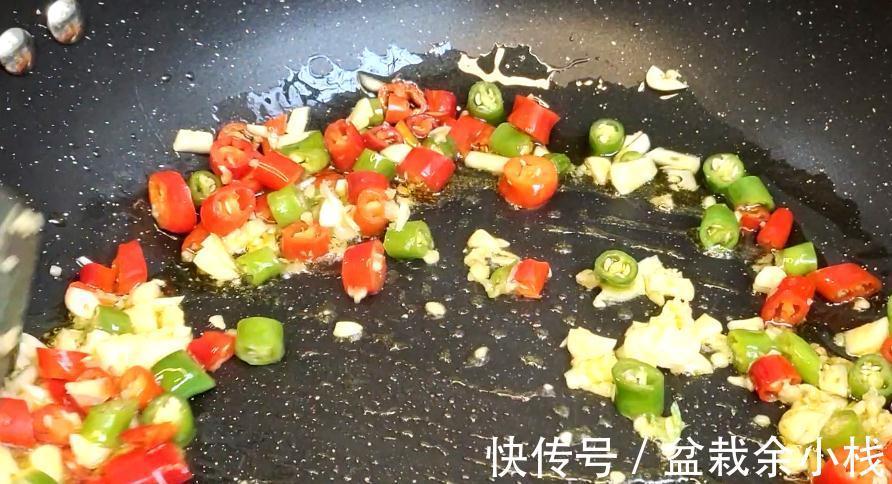 我家最爱的莲藕做法，清脆爽口入味，开胃好吃又下饭，做法简单