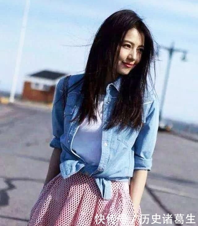 搭配|季节转换,春天的蓝色流行色有这些单品可供搭配,每件衣服都想买