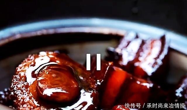  炸酱面|谢霆锋穿拖鞋现身胡同，大口吃炸酱面，下饭菜是红烧肉