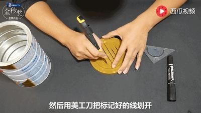 谁还买熨斗啊,洗衣液瓶剪2刀,衣服1秒变平整,太聪明了!