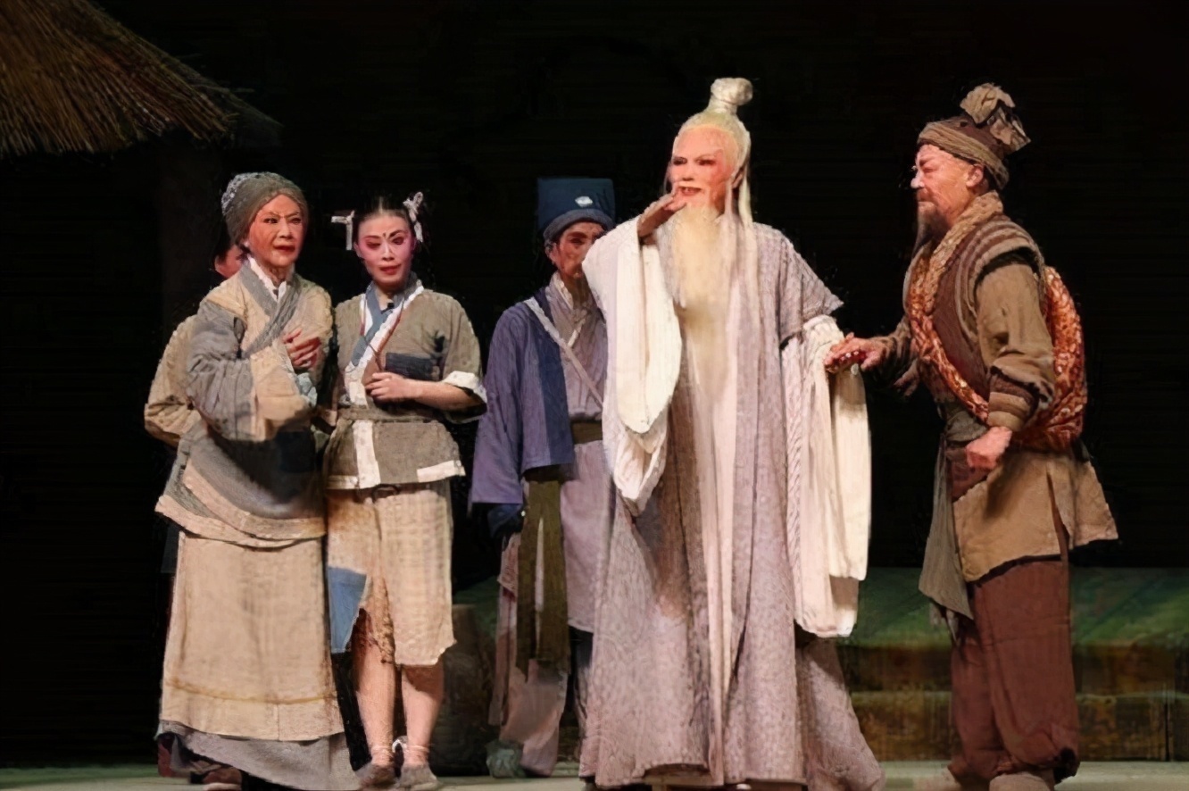 思想|“上善若水”究竟啥意思大部分人都误解了,你看看帛书本就懂了