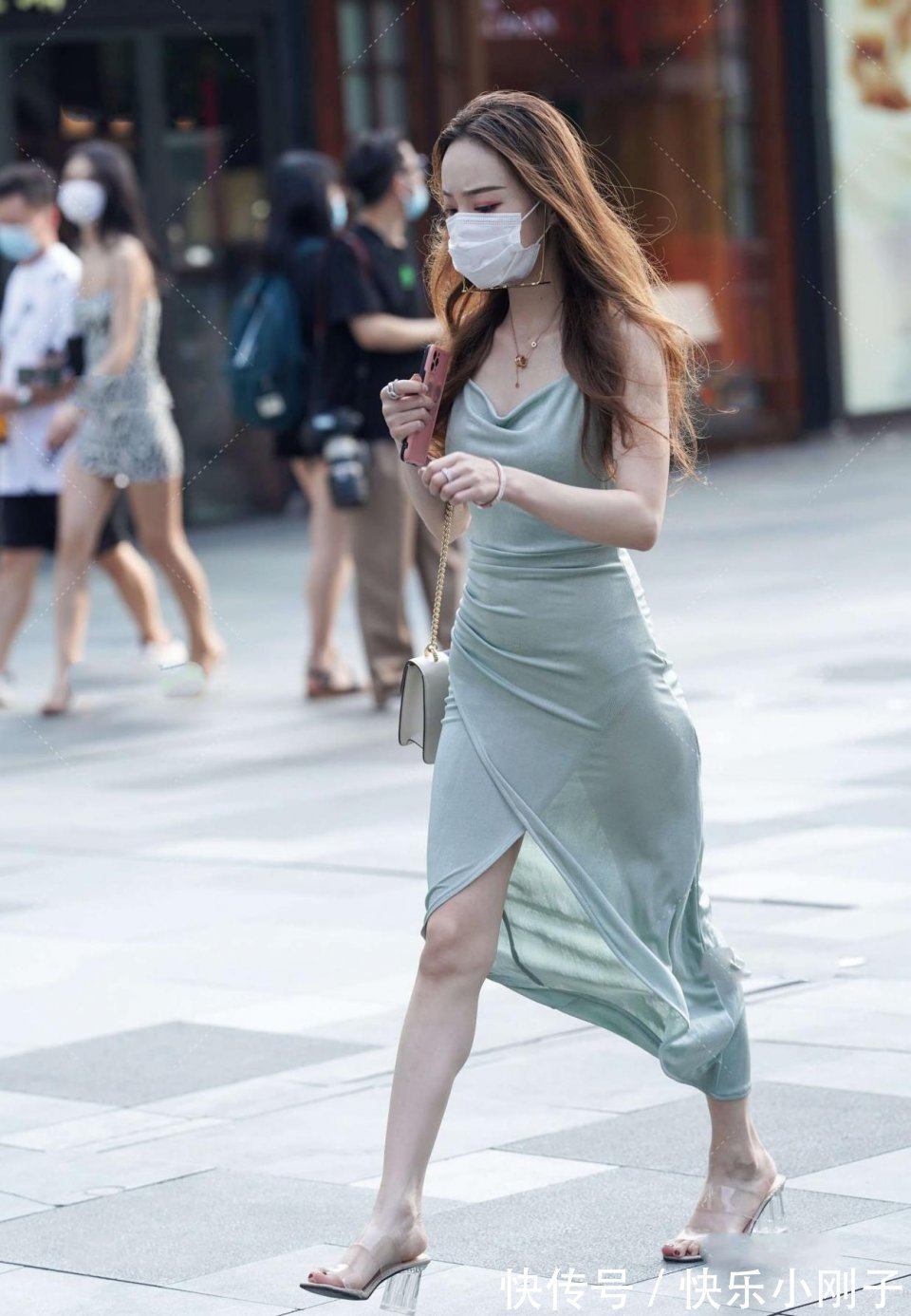校花|厦门大学的校花,出来“炸街”啦,赶紧看好你们的男朋友
