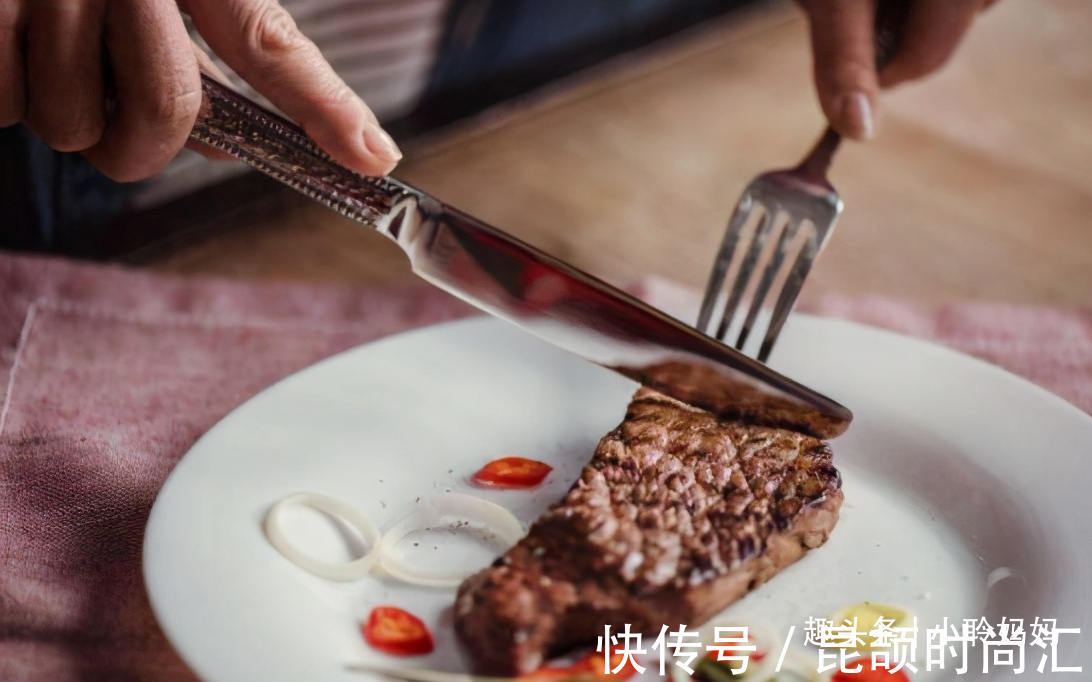 中国女性|坐月子和不坐月子有啥区别?看“双颖”就知道了,仿佛两代人