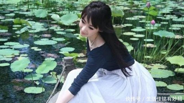 皇室|皇室后裔启星行走娱乐圈多年，却从来不演清宫剧，为啥