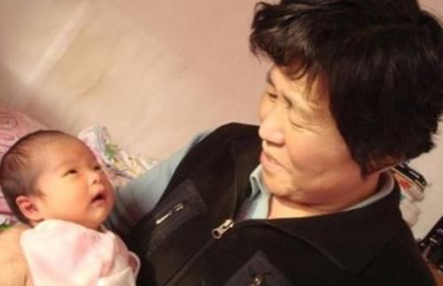 小葵|4岁男童“奶瘾”大,因吃“毒母乳”毁一生,宝妈含泪说出真实原因