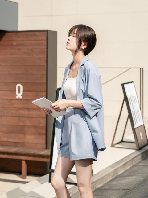 正式感|可甜可酷还超有范儿的西装短裤套装,时髦中带着一点小正式