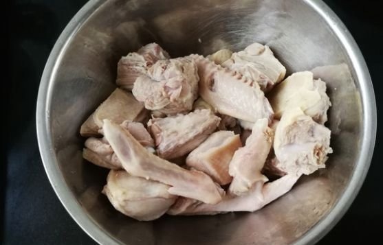 饭店大厨都是这样做这道菜~简单省事！出锅后，竟胜过大鱼大肉！