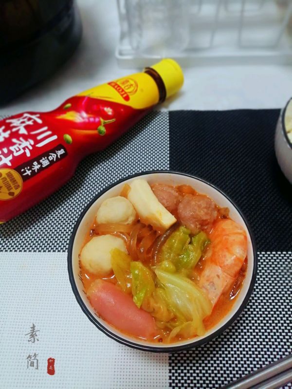 川味海虾丸子锅