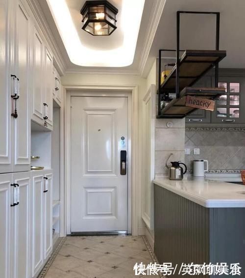 鞋子|玄关别做鞋柜了,太浪费这么设计才实用,再买100双鞋都能装下