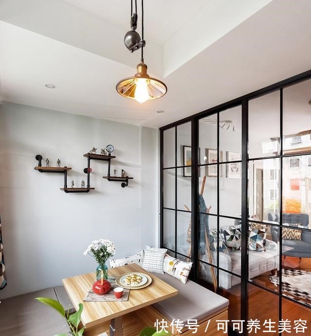 房梁|她家80㎡两室,一室改客厅,南北通透,改造得很温馨舒适,羡慕!