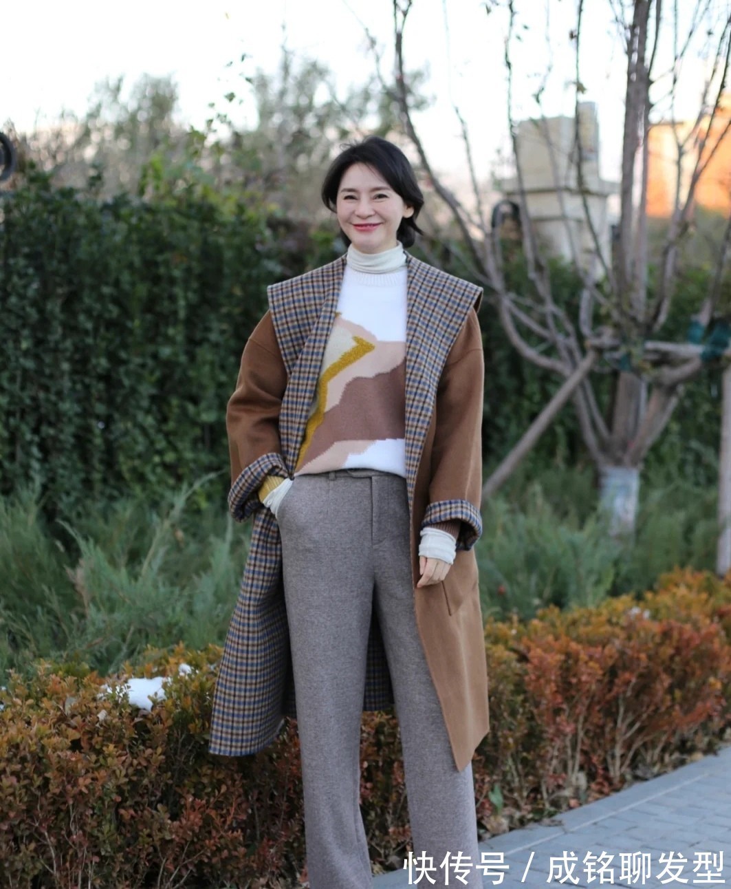 单品|这些50岁+的阿姨真会穿搭!大方得体不做作,不仅时尚也更显气质