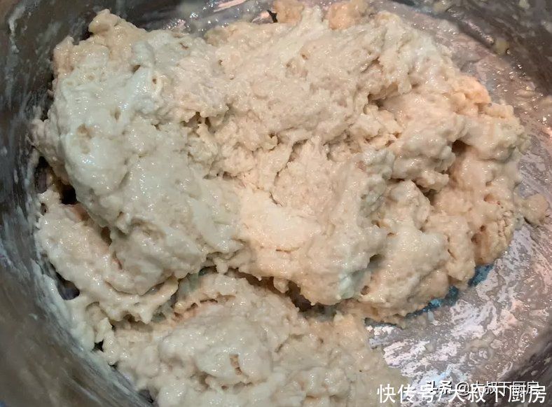 早餐不求人！大叔教你经典原味贝果，简单易学，比甜甜圈好吃