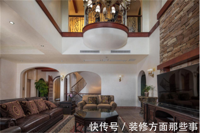 别墅|770平现代青葱绿意别墅设计,果然是贫穷的我不配